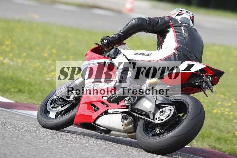 /53 16.09.2025 Track Day Domi Aegerter ADR/Gruppe gelb/19